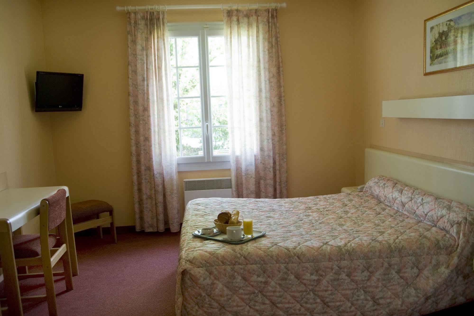Hotel La Belle Etoile Туаре-сюр-Луар Экстерьер фото
